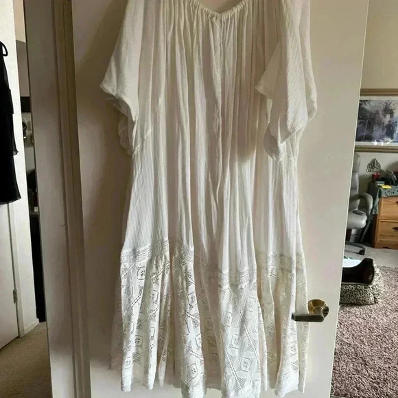 Free People Bohemian Maxi Dress in Size XS - Picture 4 of 9